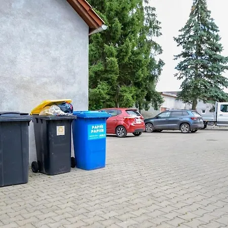 1b Neu Renoviert 3 Zi Whg 5 Betten 43,29qm Апартаменты Шведт (Одер)