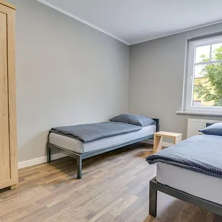 Апартаменты 1b Neu Renoviert 3 Zi Whg 5 Betten 43,29qm Шведт (Одер)