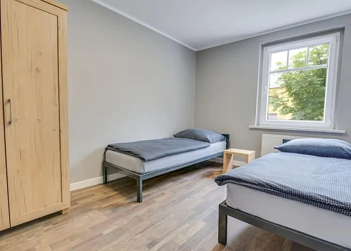 شقة 1b Neu Renoviert 3 Zi Whg 5 Betten 43,29qm شفيدت