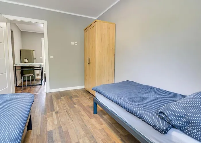 1b Neu Renoviert 3 Zi Whg 5 Betten 43,29qm شفيدت